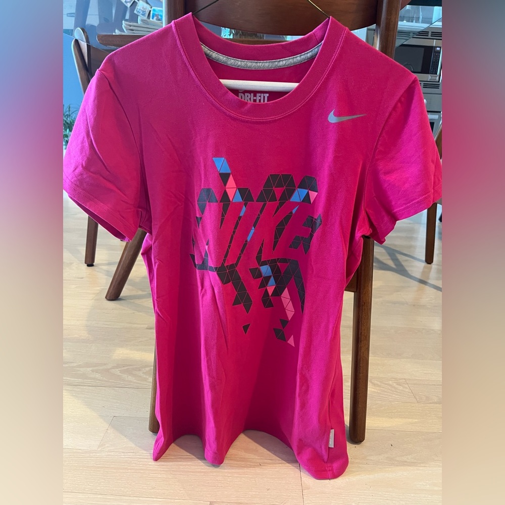 Dark pink Nike dri-fit cotton tee, women size M